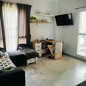 Piso En Zona Tranquila De - Torrequebrada Golf Apartamento